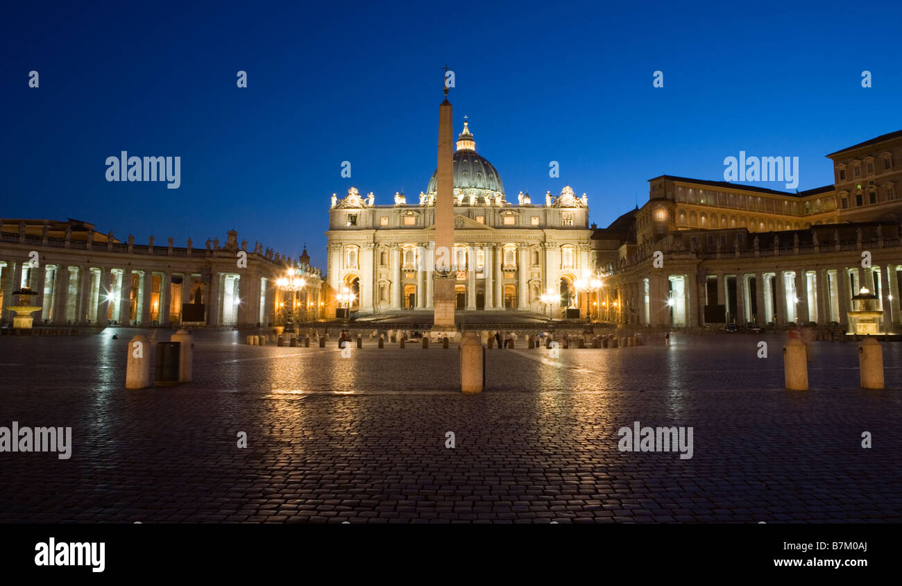 St Peter's square, Vatican City, Rome, Italy Stock Photo Alamy