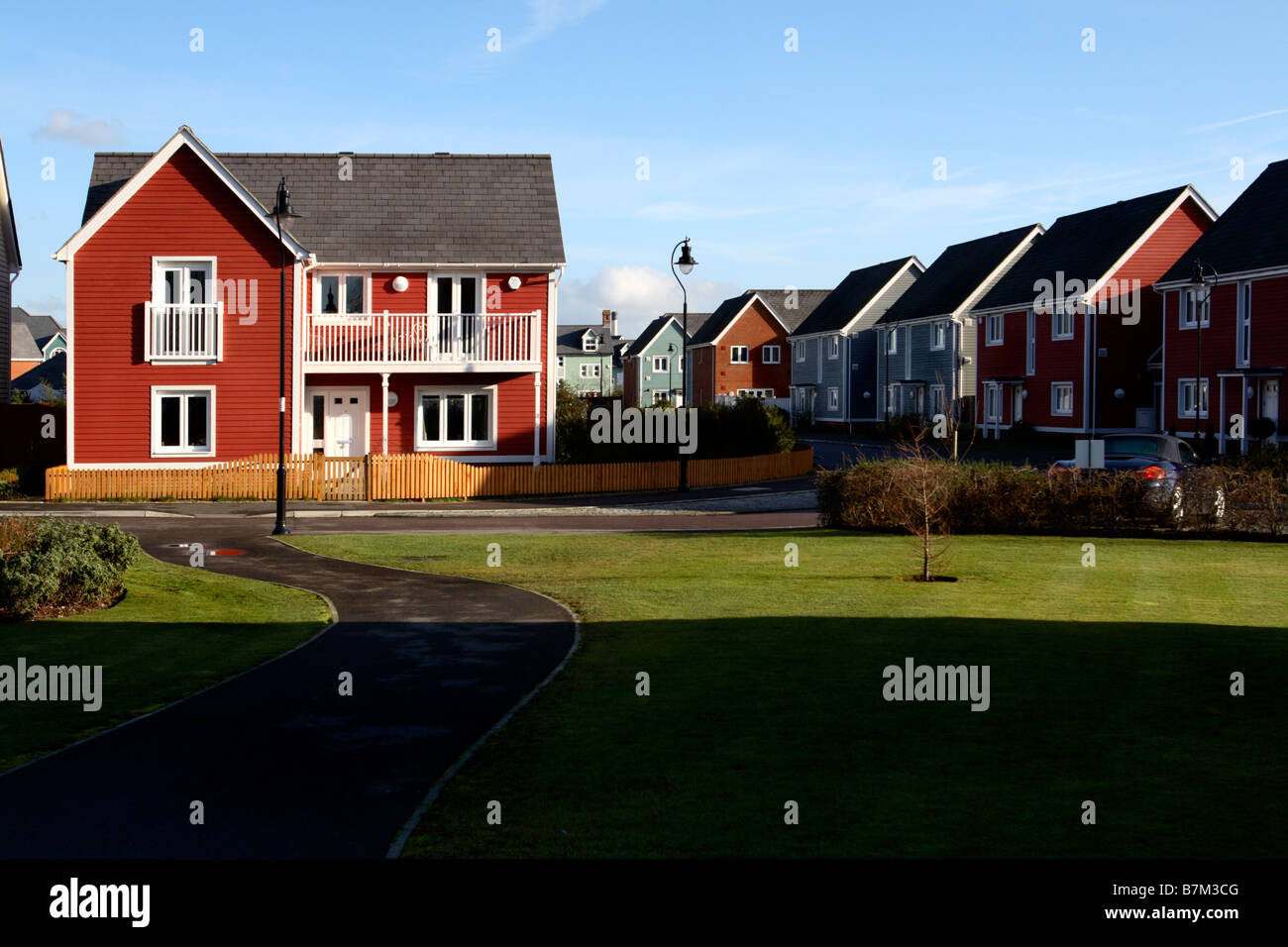 New housing development, Leybourne Lakes, Kent, England, UK Stock Photo