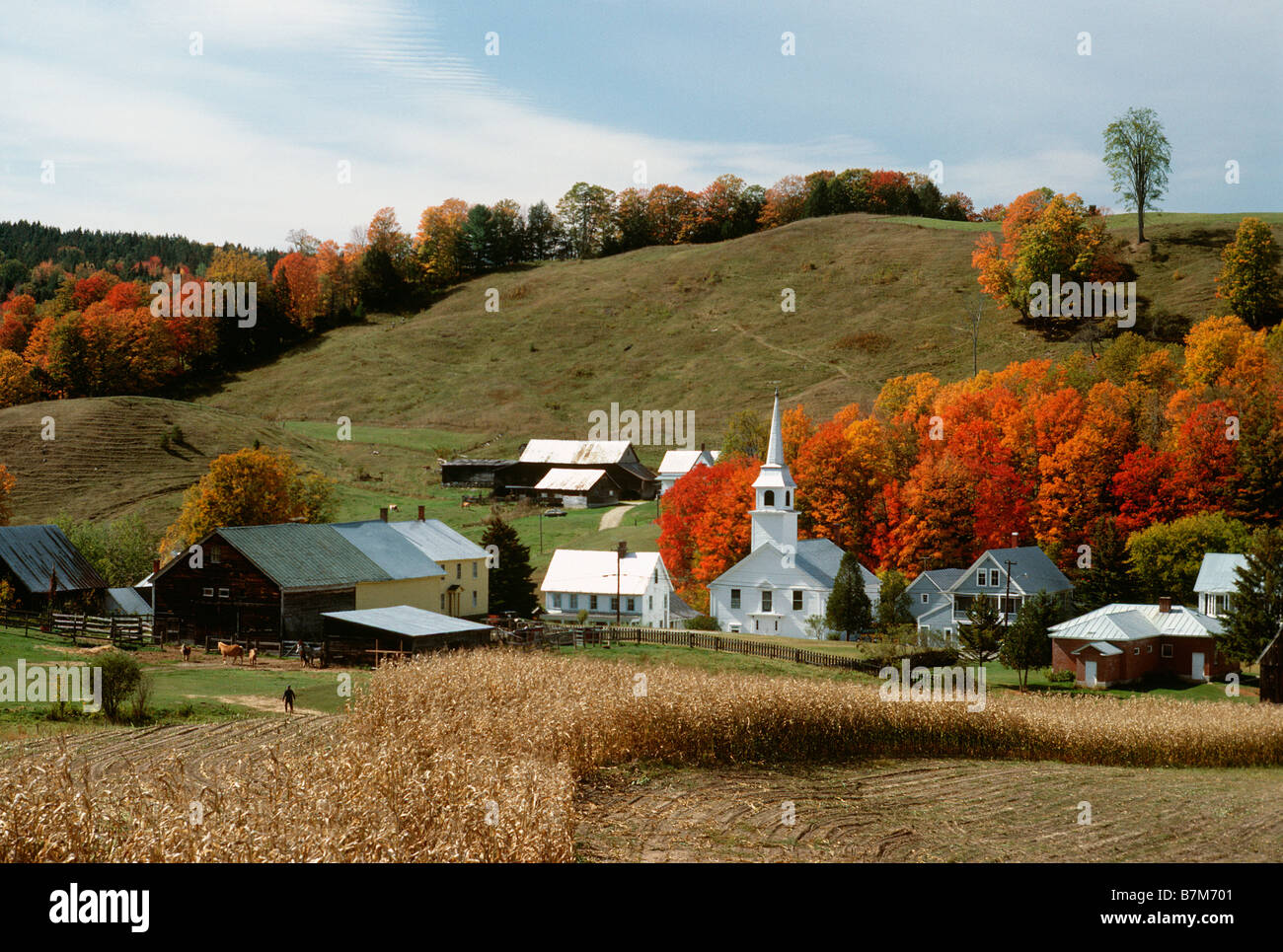 New england rolling hills in autumn hi-res stock photography and images ...