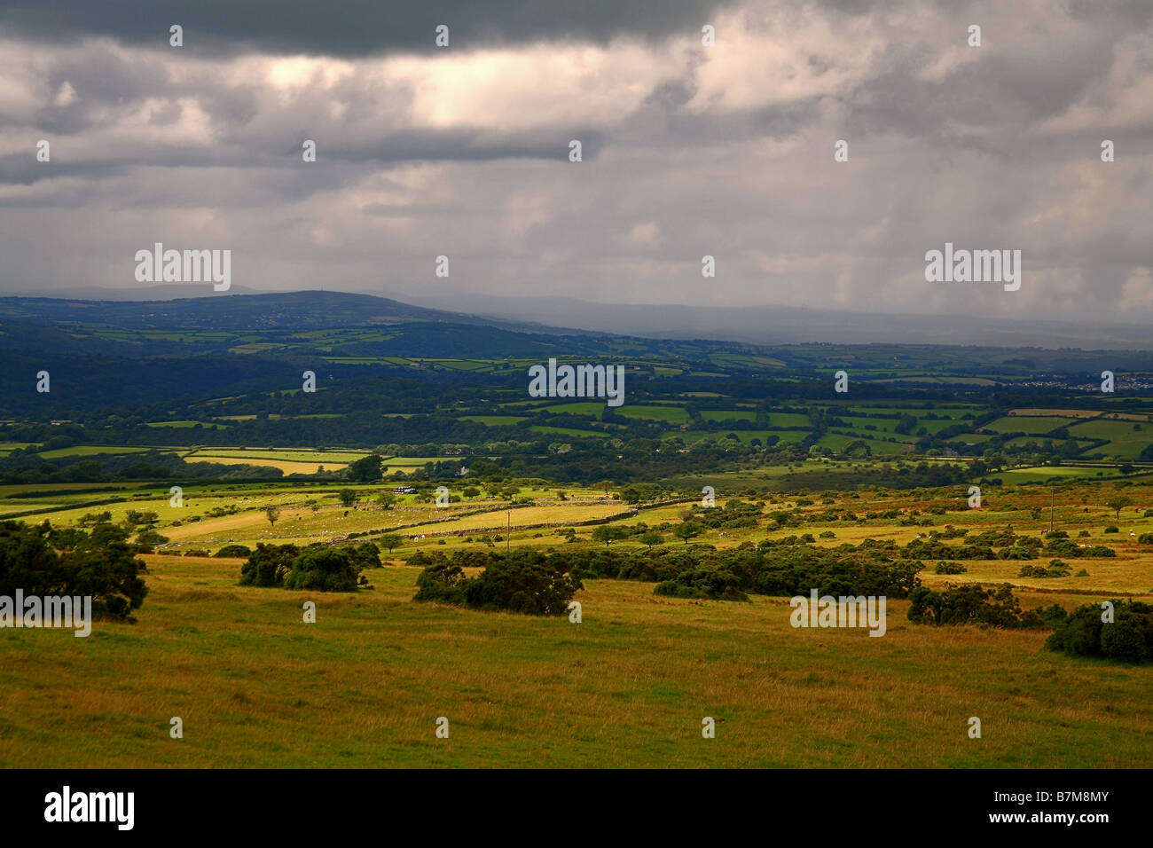 Heavy rain showers hires stock photography and images Alamy