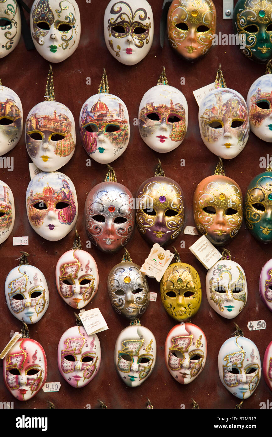 Masquerade mask souvenirs on sale in an Italian souvenir shop Stock Photo -  Alamy