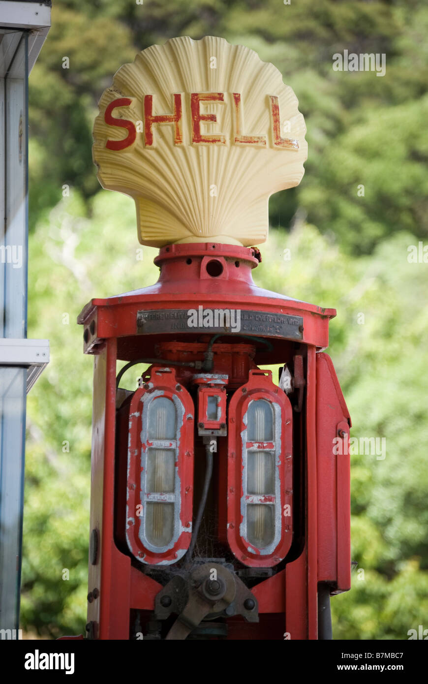 Antique Shell petrol pump, Rue Lavaud, Akaroa, Banks Peninsula, Canterbury, New Zealand Stock Photo