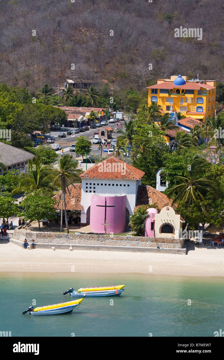 Bahias de huatulco hi-res stock photography and images - Alamy