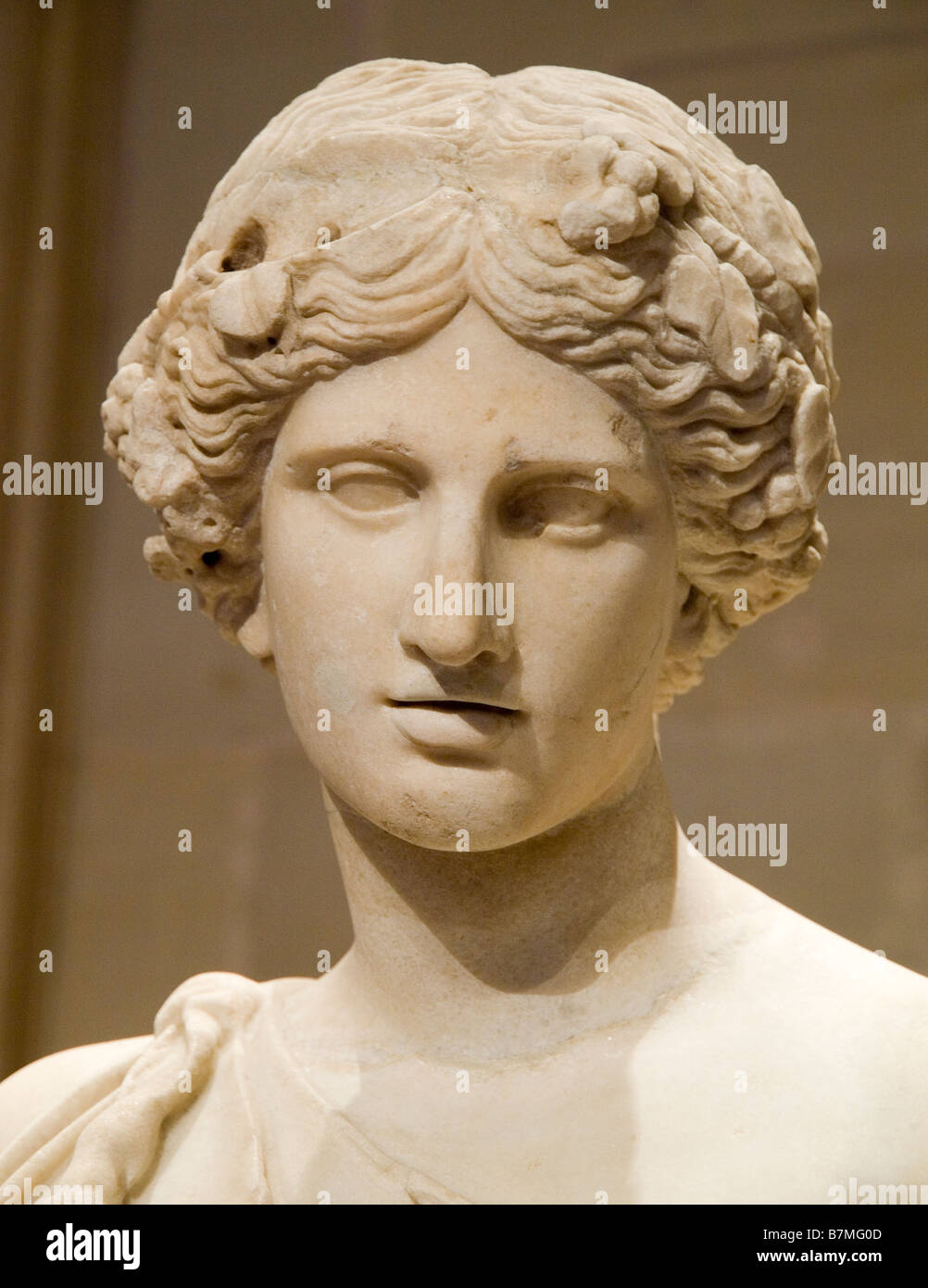 Close up of a greek sculpture hi-res stock photography and images - Page 5  - Alamy