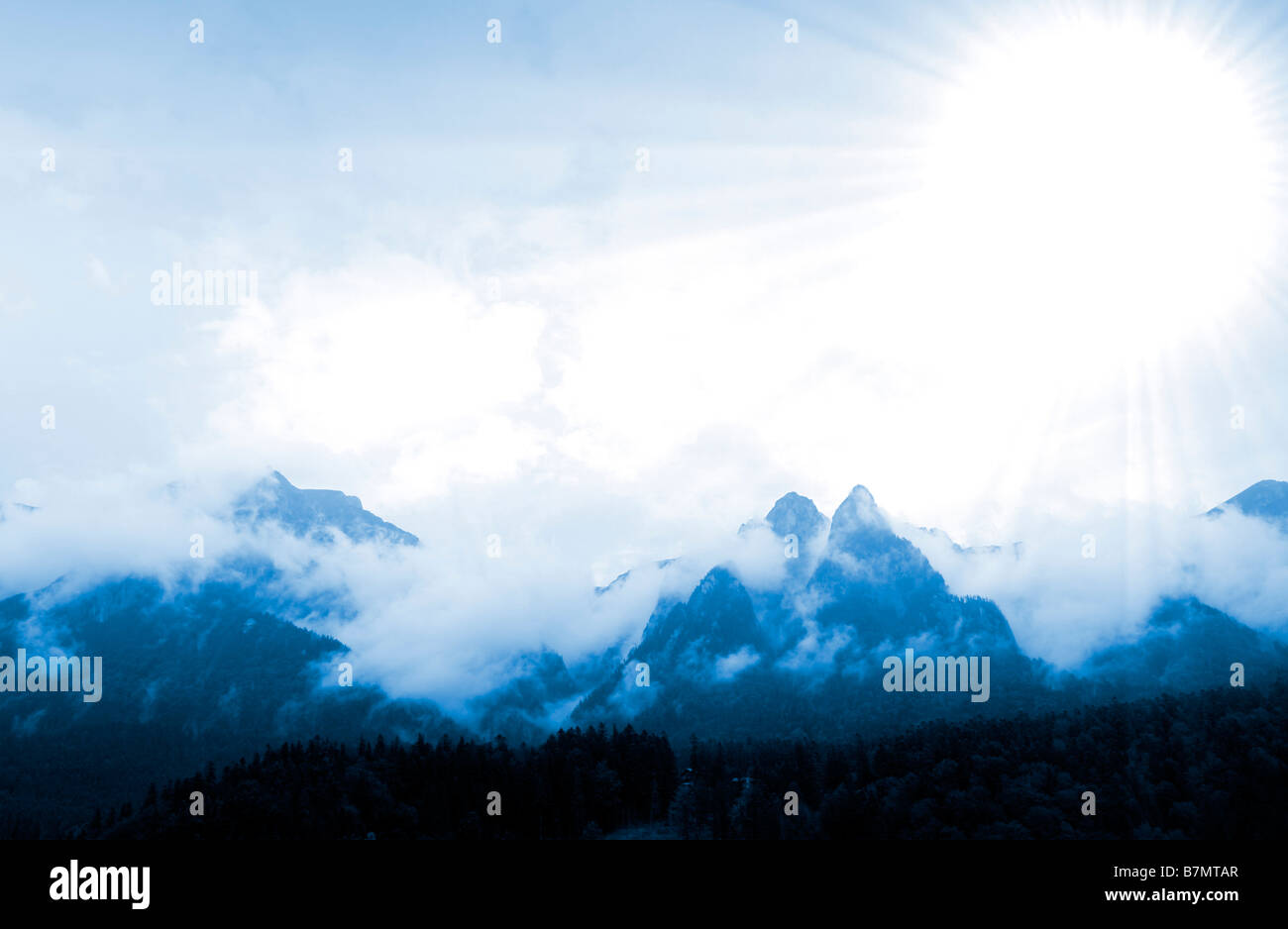 Fogs over the mountain hi-res stock photography and images - Alamy