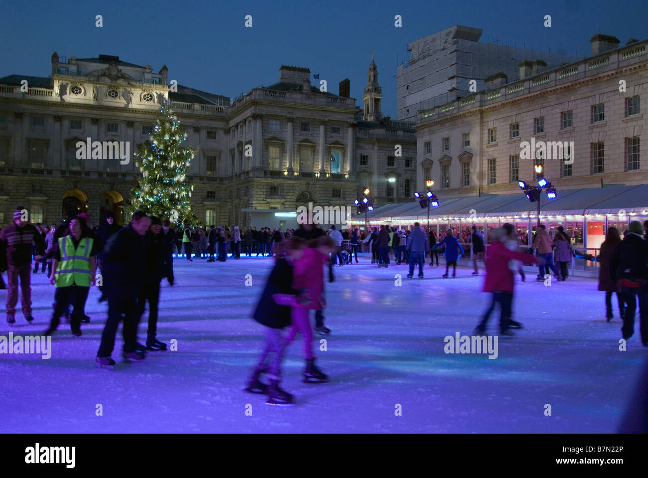 Somerset house ice rink in winter hi-res stock photography and images ...