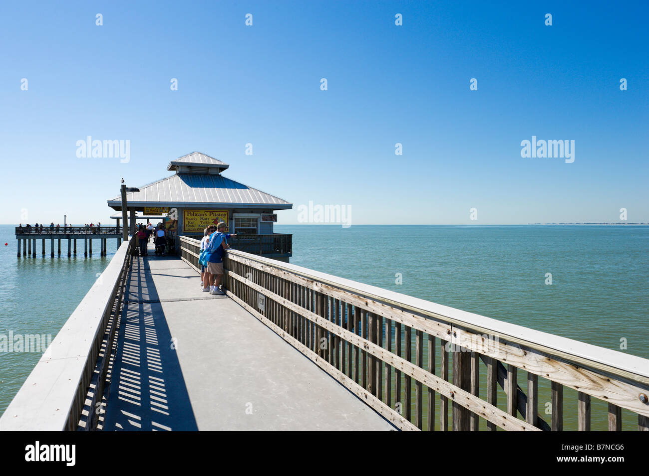 Pier, Estero Island, Fort Myers Beach, Gulf Coast, Florida, USA Stock Photo