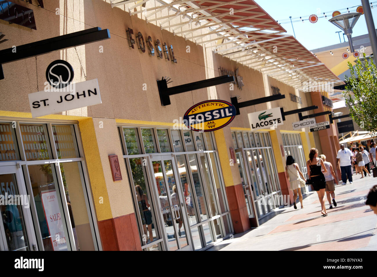 Las Vegas Premium Outlets Shopping Center Stock Photo - Alamy