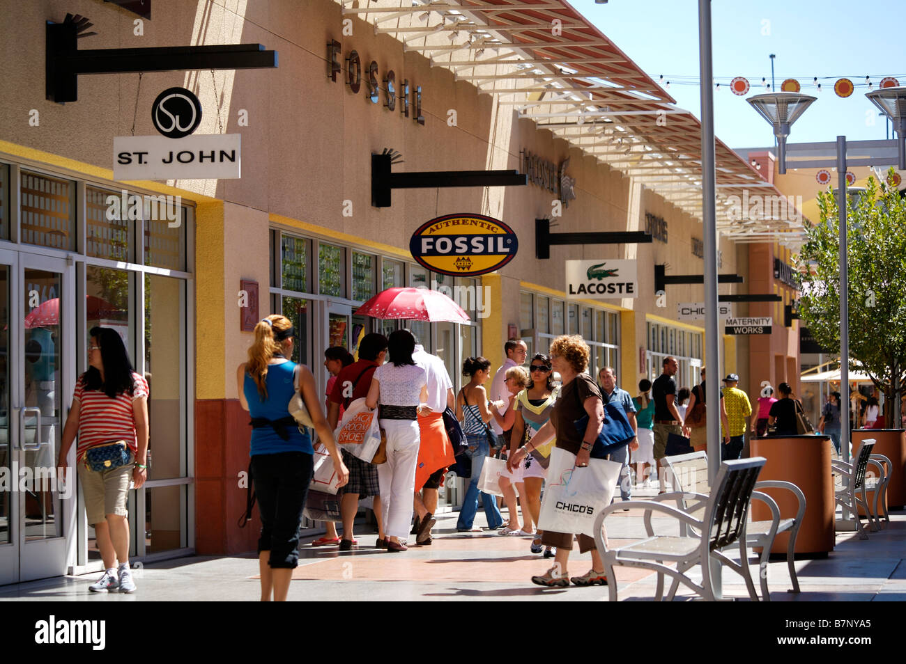 Las Vegas, JAN 8, 2021 - Night view of the Las Vegas North Premium Outlets  Stock Photo - Alamy