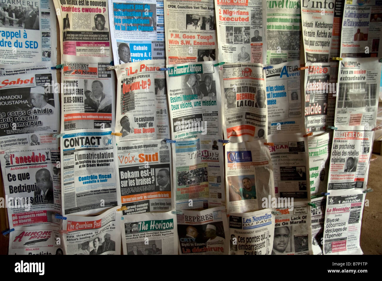 National and regional daily and weekly newspapers on sale in Yaoundé Cameroon West Africa Stock Photo