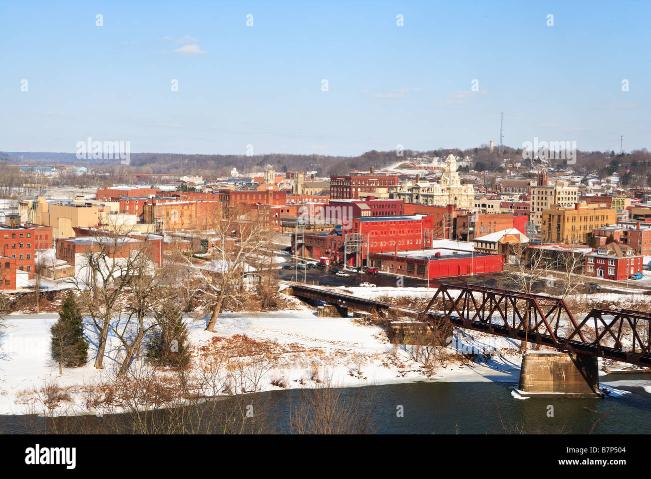 A landscape photo of Zanesville Ohio taken from Putnam Hill Park in the