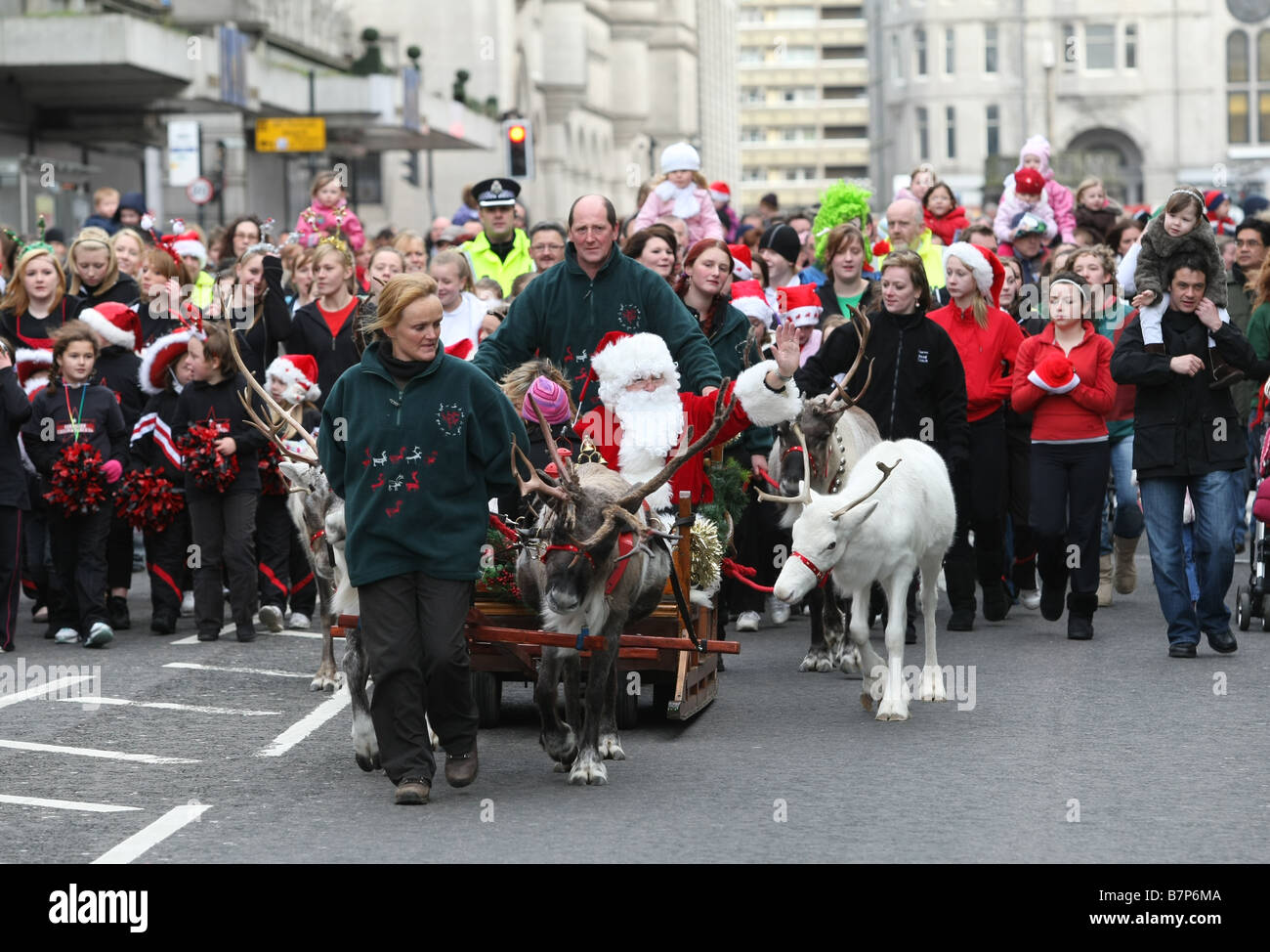 Parade sleigh hi-res stock photography and images - Alamy