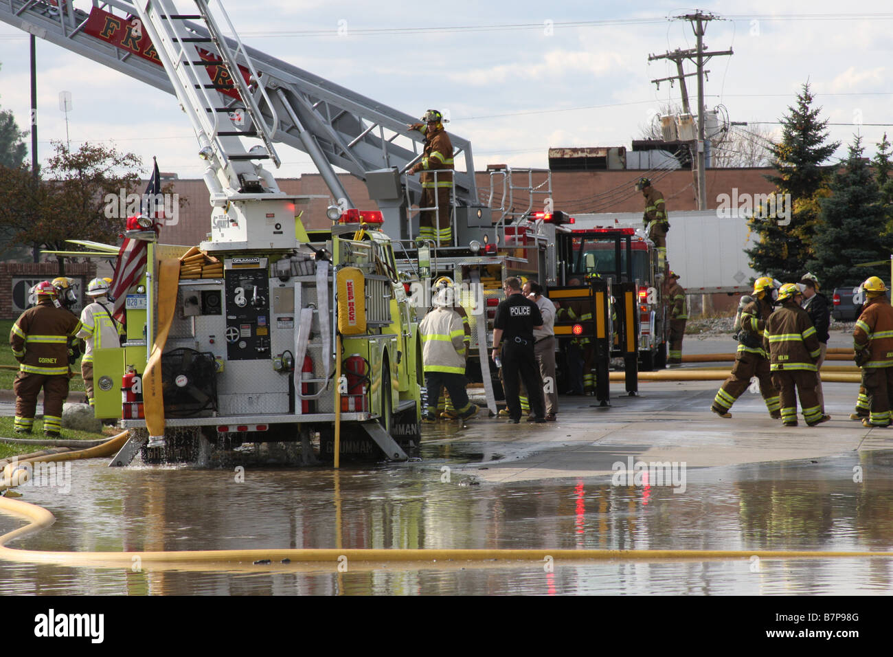 Firefighters respond to a serious industrial fire Stock Photo - Alamy