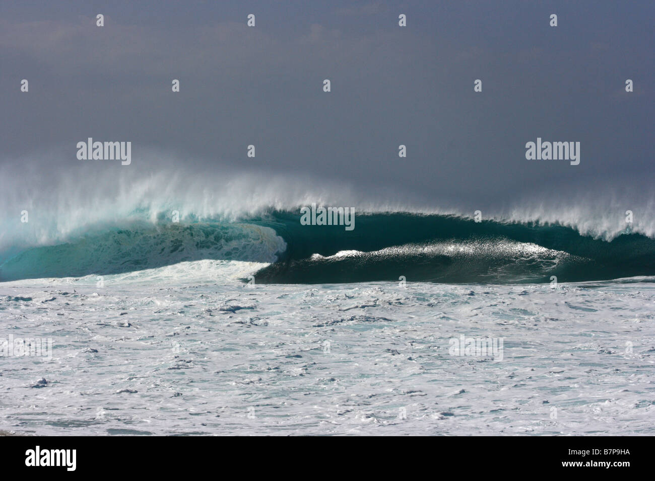 Perfect big empty wave barreling. Pipeline banzai Beach. North Shore Oahu. Hawaii USA Stock Photo