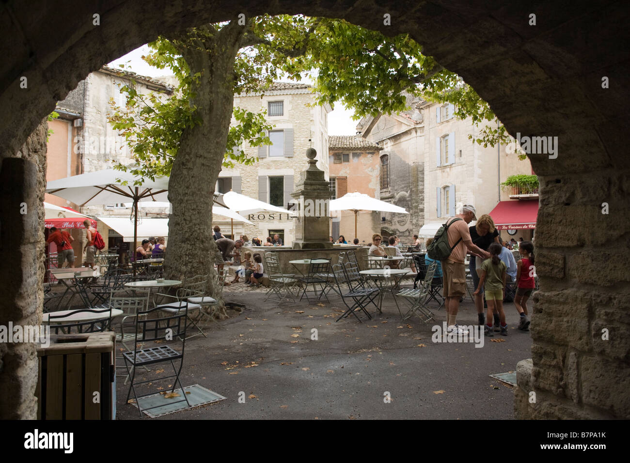 Gordes, castle place with tunnel passage under the castle, Luberon, Vaucluse, FRance Stock Photo