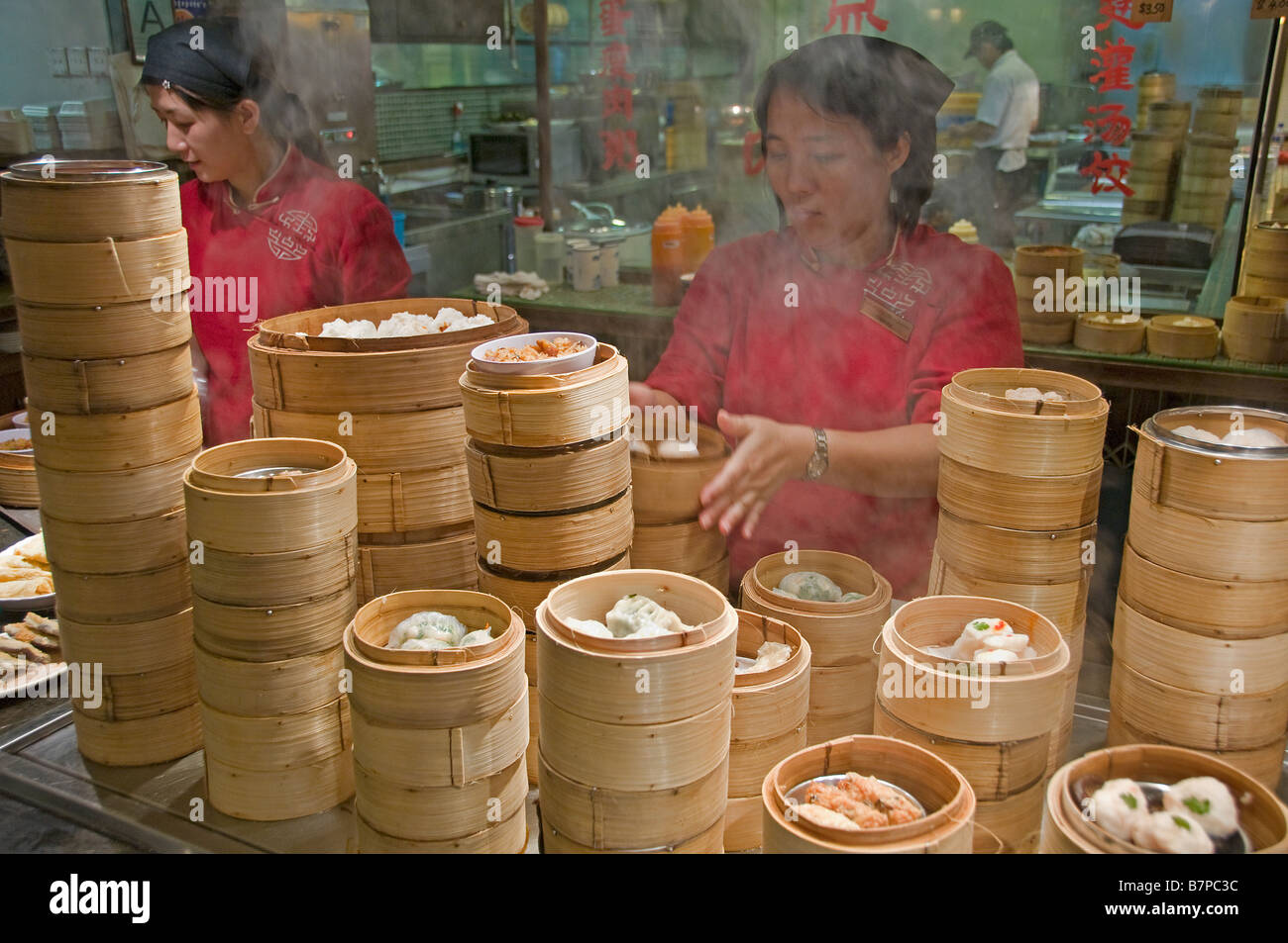 Chinese Dim Su Food Republic Isetan mall market restaurant inside shopping mall Singapore Orchard road people  woman Stock Photo