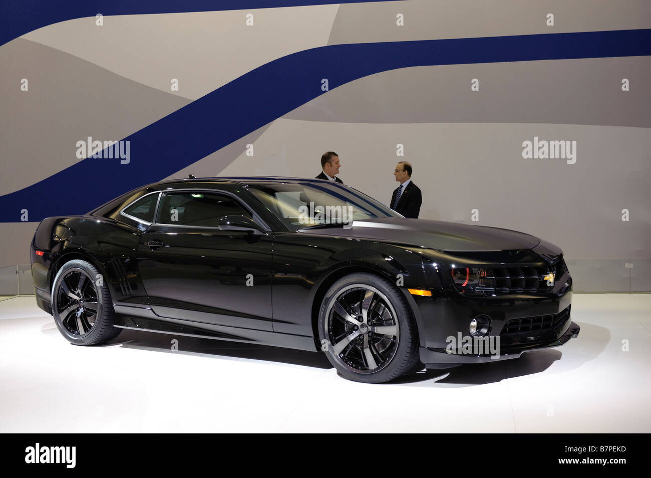 Camaro black hi-res stock photography and images - Alamy