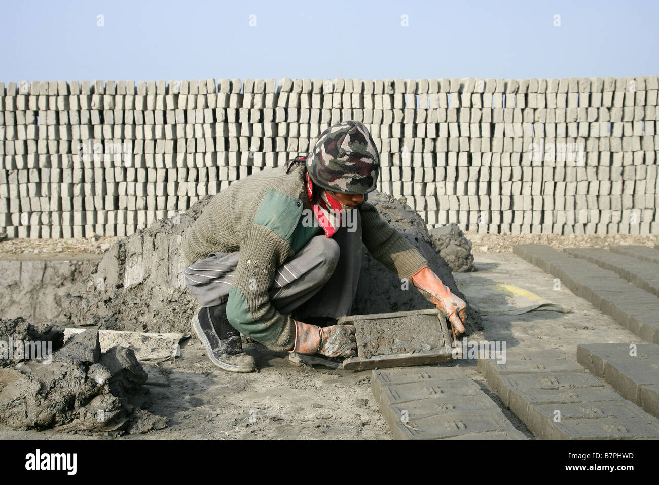 Binod Thapa producing hand made bricks Nepal Stock Photo