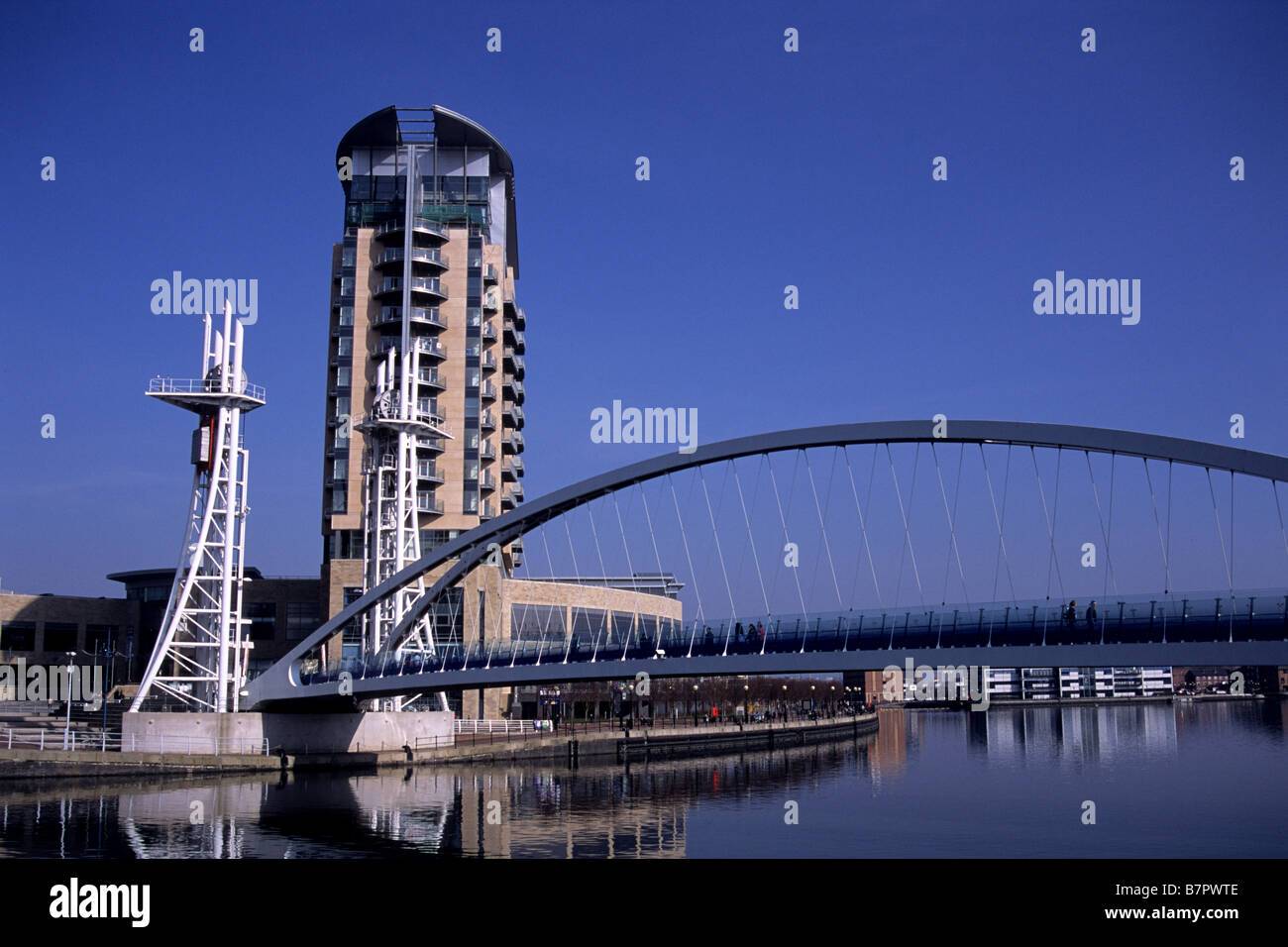 Old buildings salford hi-res stock photography and images - Alamy