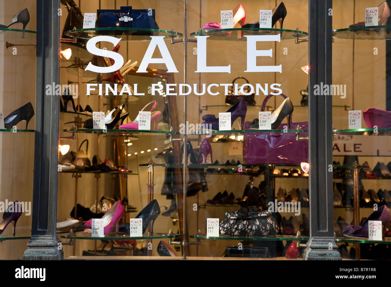 Pound world shops hires stock photography and images Alamy