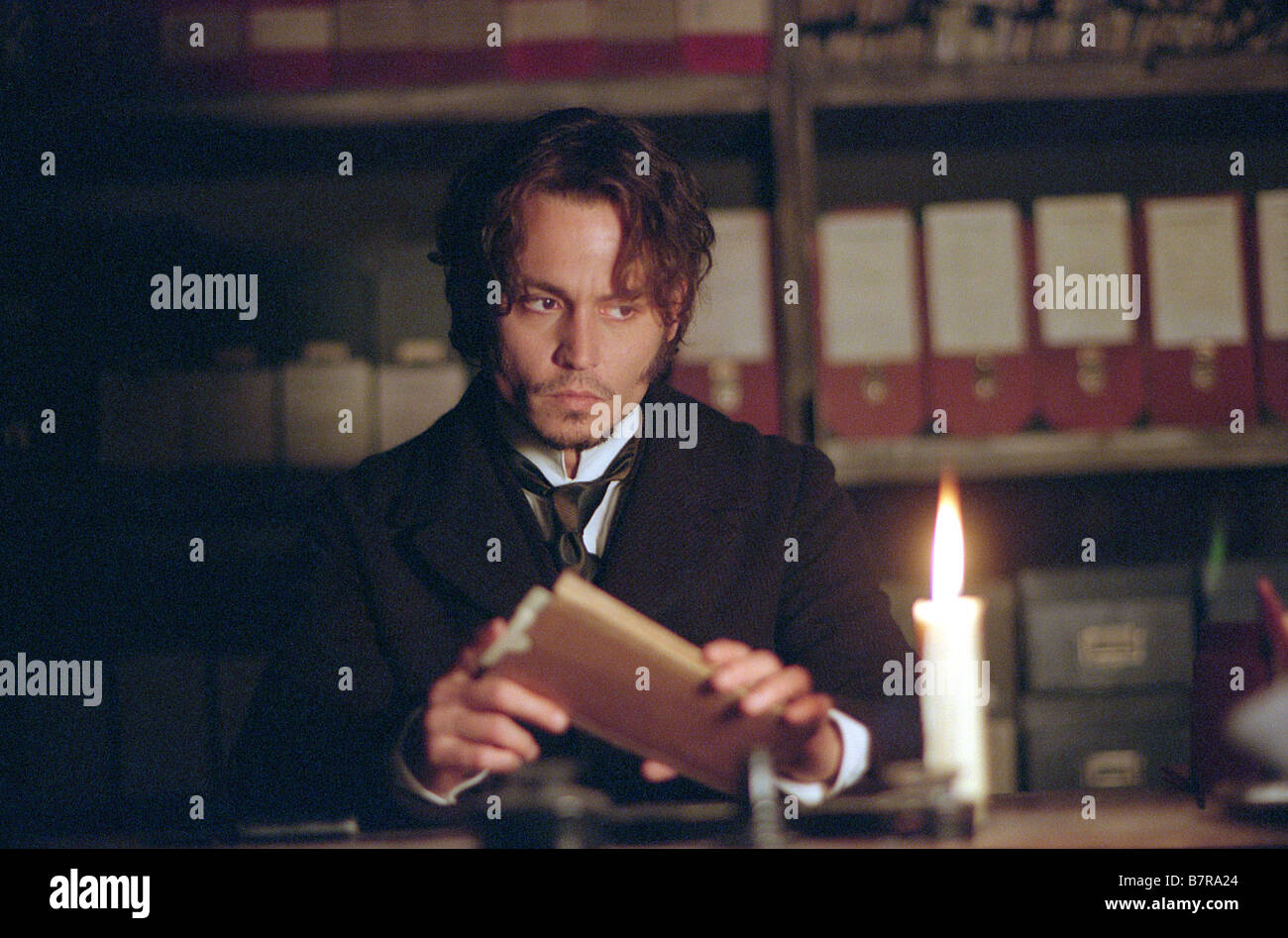 Депп про потрошителя. Из ада фильм 2001 джек потрошитель. Джонни депп джек потрошитель. Джонни депп from hell. Из ада фильм 2001 джек потрошитель.