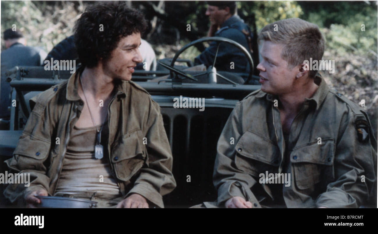 The battle of shakers heights THE BATTLE OF SHAKERS HEIGHTS Year 2003