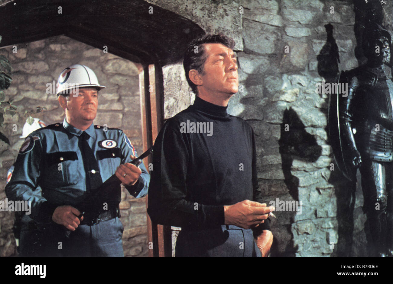 Bien joue, matt helm Murderers' Row  Year: 1966 USA Dean Martin USA : 1966  Director : Henry Levin Stock Photo