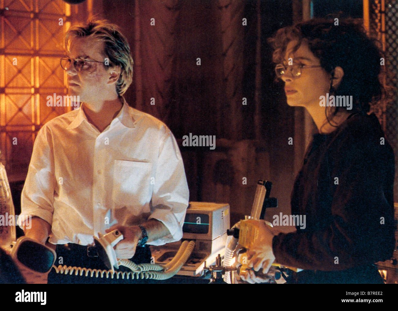 Flatliners Year 1990 USA Julia Roberts, Kiefer Sutherland Director