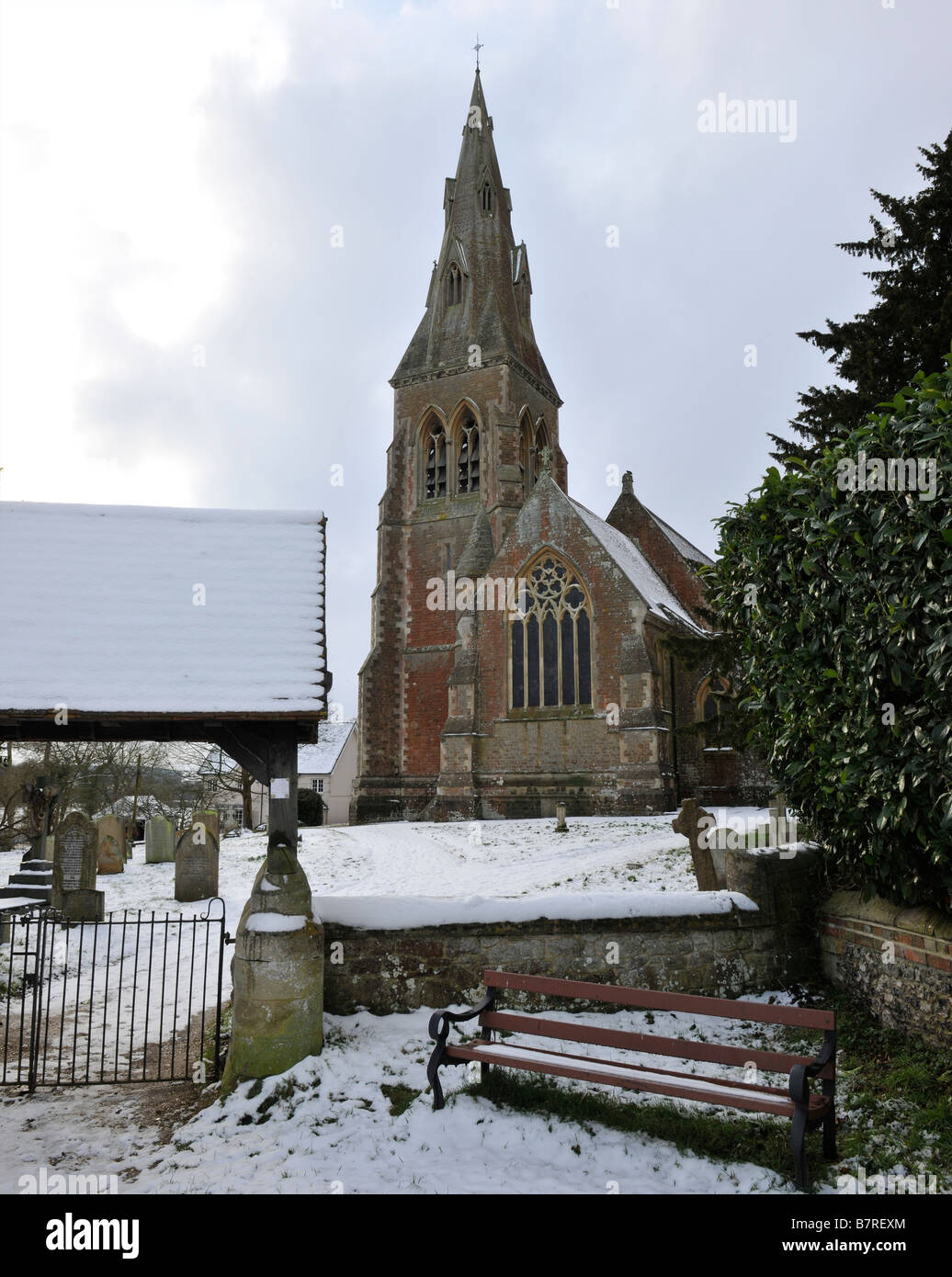 St Mary's Church Stratfield Mortimer Berkshire Stock Photo Alamy