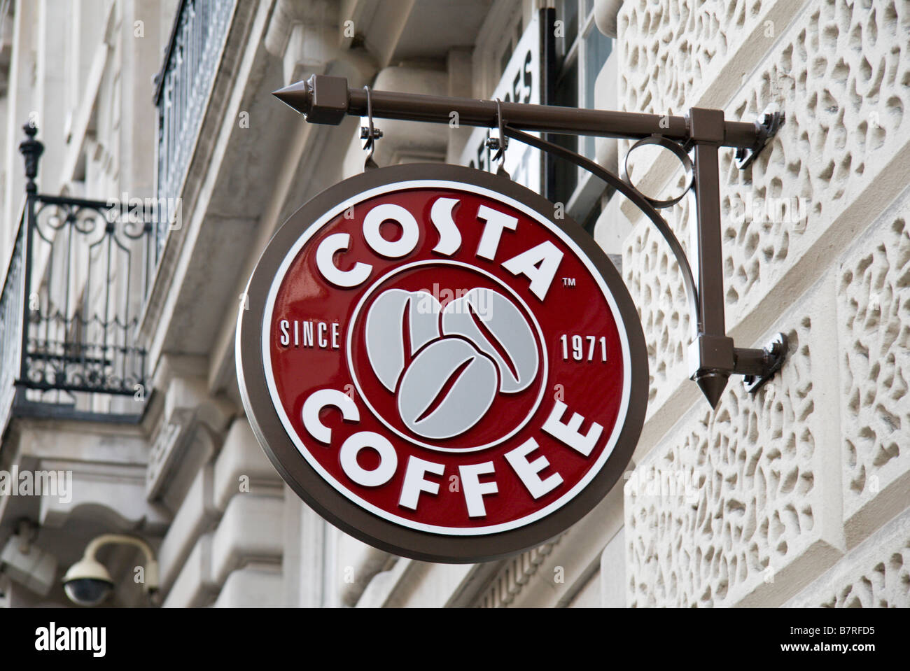 Sign above the entrance to the Costa Coffee restaurant/cafe on Lower