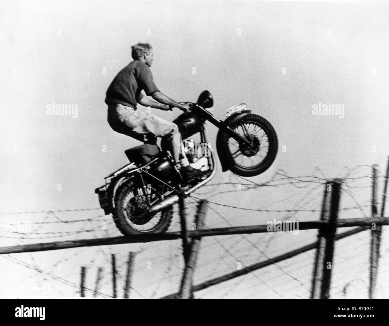 The Great Escape Year: 1963 USA Steve McQueen  Director: John Sturges Stock Photo
