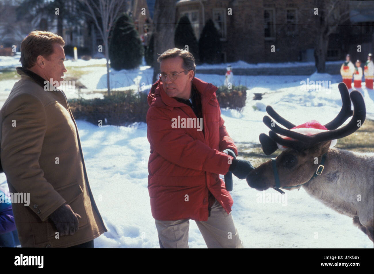 Jingle All the Way Year: 1996 USA Arnold Schwarzenegger, Phil Hartman  Director: Brian Levant Stock Photo