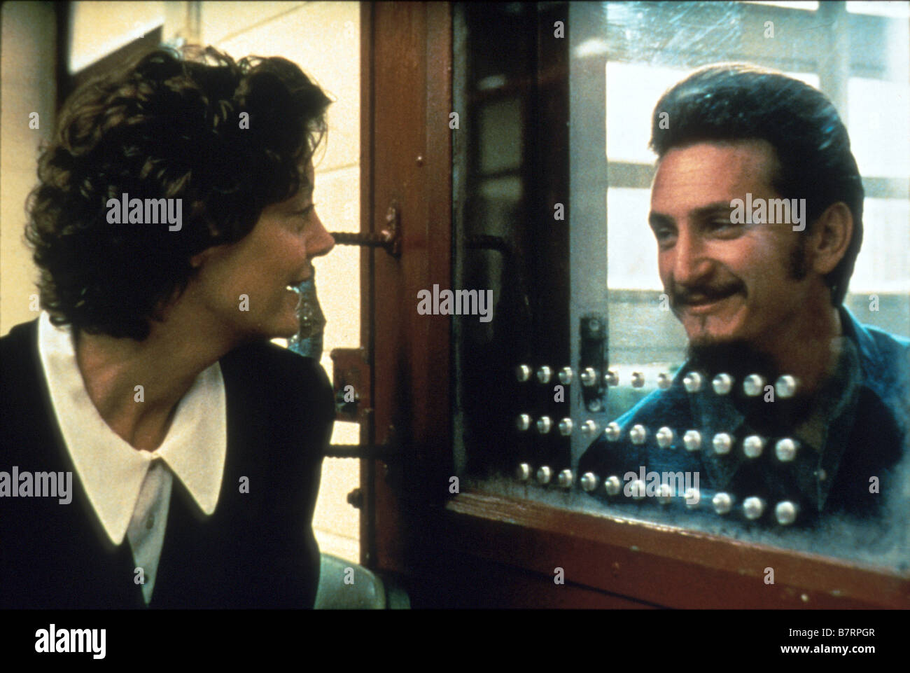 Dead Man Walking Year: 1995 USA / UK Susan Sarandon, Sean Penn  Director: Tim Robbins Stock Photo