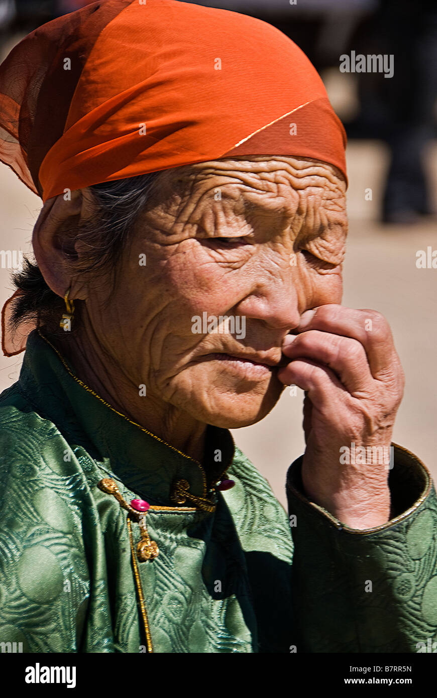 Old Mongolian people, dressed in a traditional way, Tsetserleg, Mongolia. Stock Photo