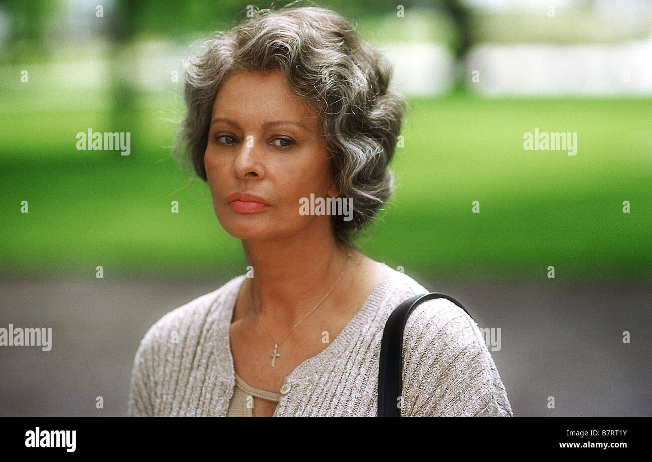 Between Strangers Between strangers cuori estranei Year: 2002 - canada italy Sophia Loren ...