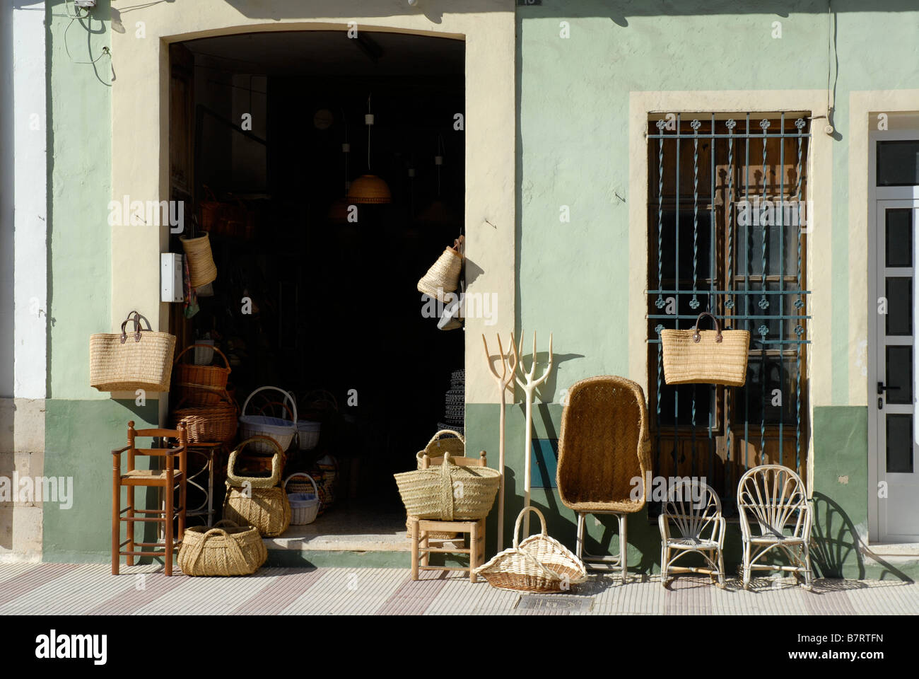 souvenir shop selling traditional spanish baskets and cane furniture, Gata de Gorgos, Alicante Province, Comunidad Valenciana, S Stock Photo