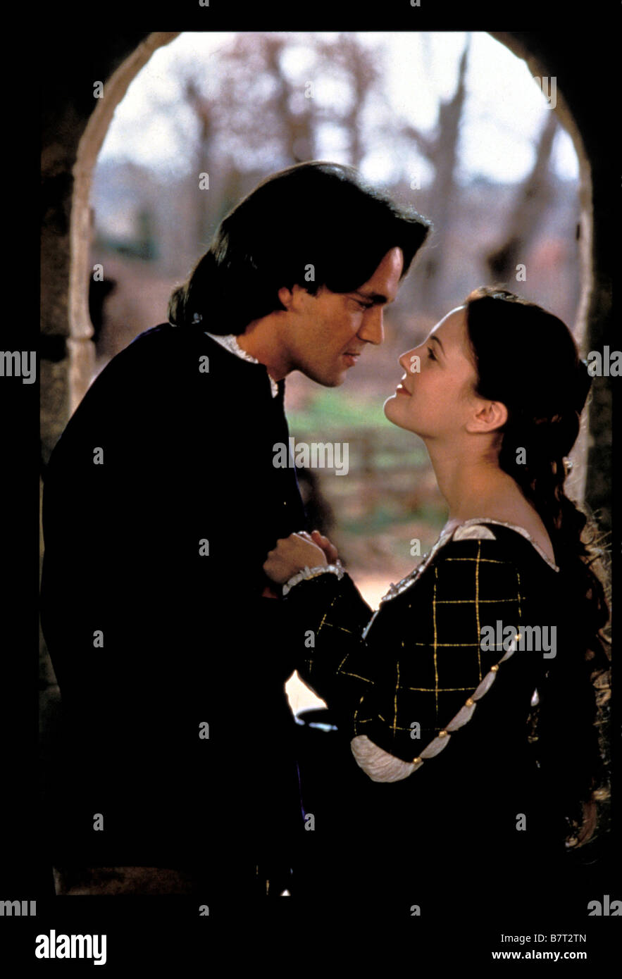 Ever After  - A Cinderella Story Year: 1998 USA Drew Barrymore, Dougray Scott  Director: Andy Tennant Stock Photo