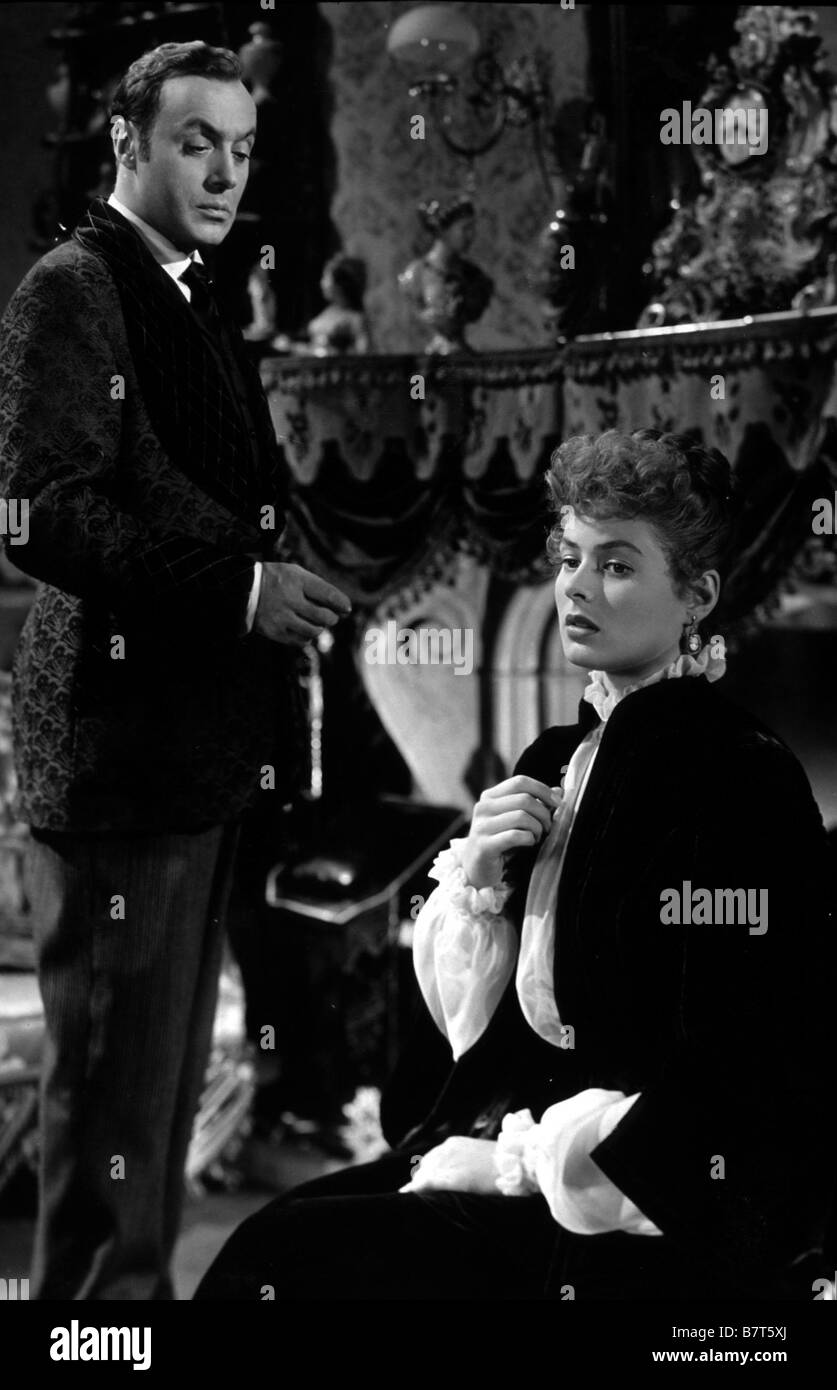 Gaslight  Year: 1944 USA Charles Boyer, Ingrid Bergman  Director: George Cukor Stock Photo