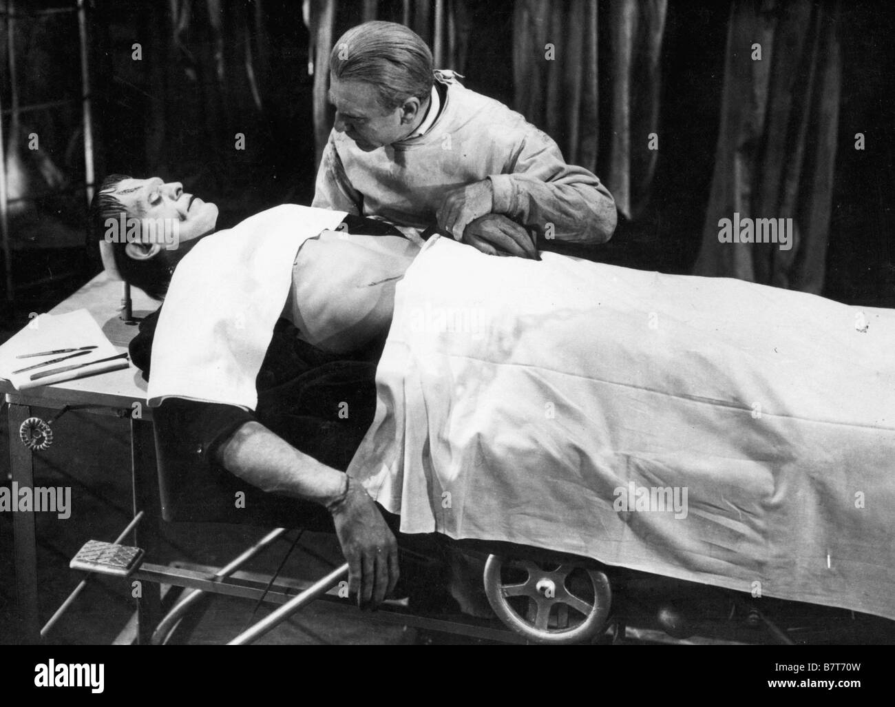 Frankenstein Year: 1931 USA Boris Karloff, Edward Van Sloan Director ...