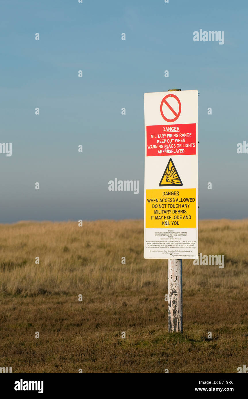 Military firing range warning sign hi-res stock photography and images ...
