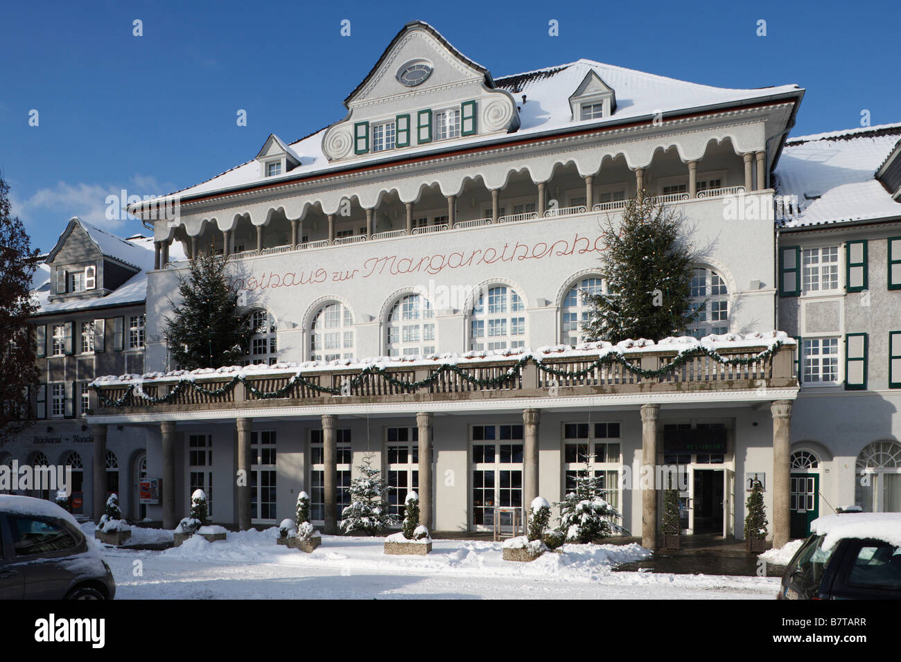 Essen, Siedlung Margaretenhöhe im Schnee, Kleiner Markt, Gasthaus zur Margarethenhöhe Stock Photo
