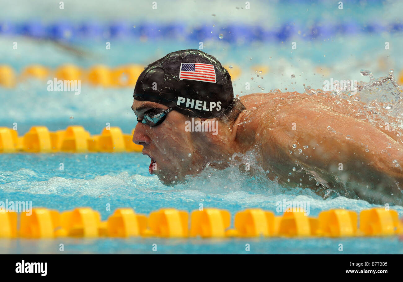 Michael Phelps swimming butterfly at the Beijing Olympic Games Stock Photo