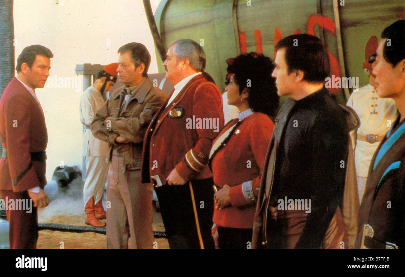 Star Trek IV The Voyage Home  Year: 1986 USA William Shatner, DeForest Kelley, James Doohan , Nichelle Nichols Director: Leonard Nimoy Stock Photo
