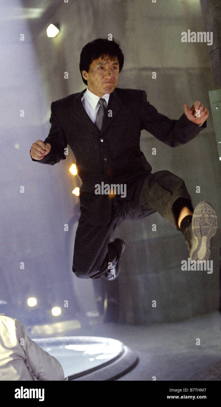 The tuxedo 2002 jackie chan hi-res stock photography and images - Alamy