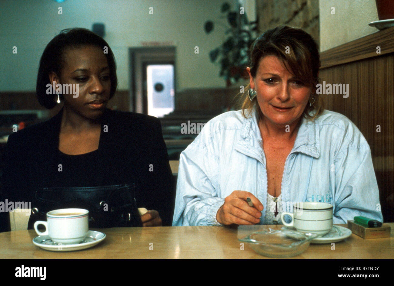 Secrets And Lies Year 1996 UK Marianne Jean Baptiste Brenda Blethyn 