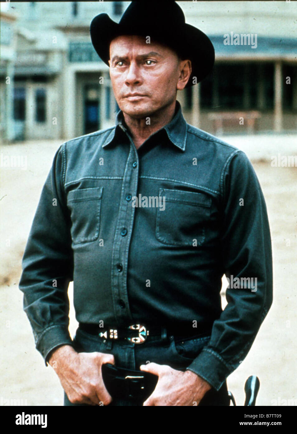 Yul brynner westworld hi-res stock photography and images ...