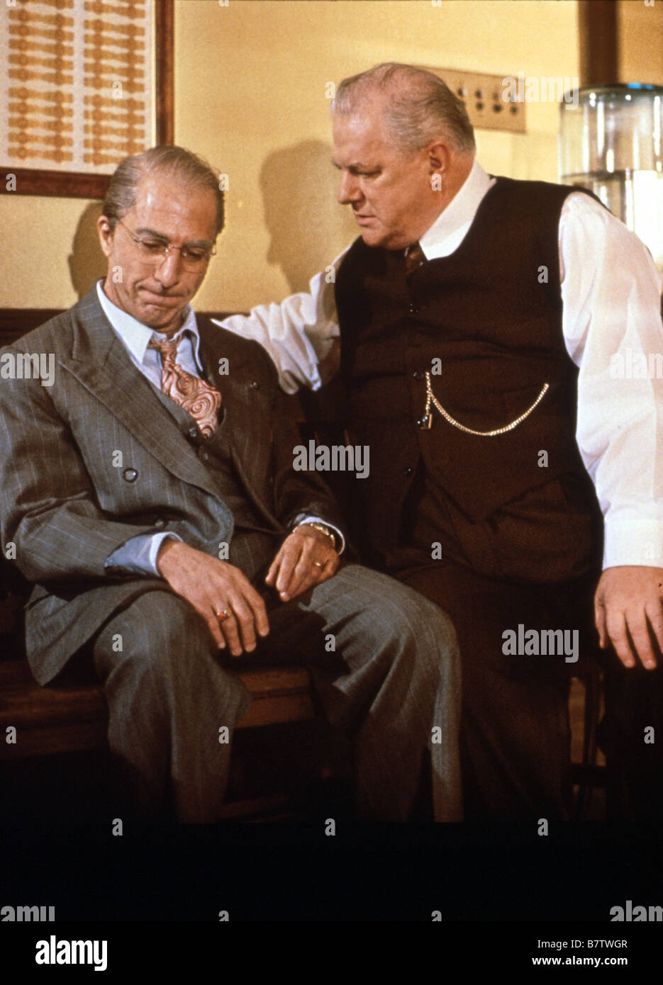 Death of a Salesman Year 1985 USA Dustin Hoffman , Charles Durning