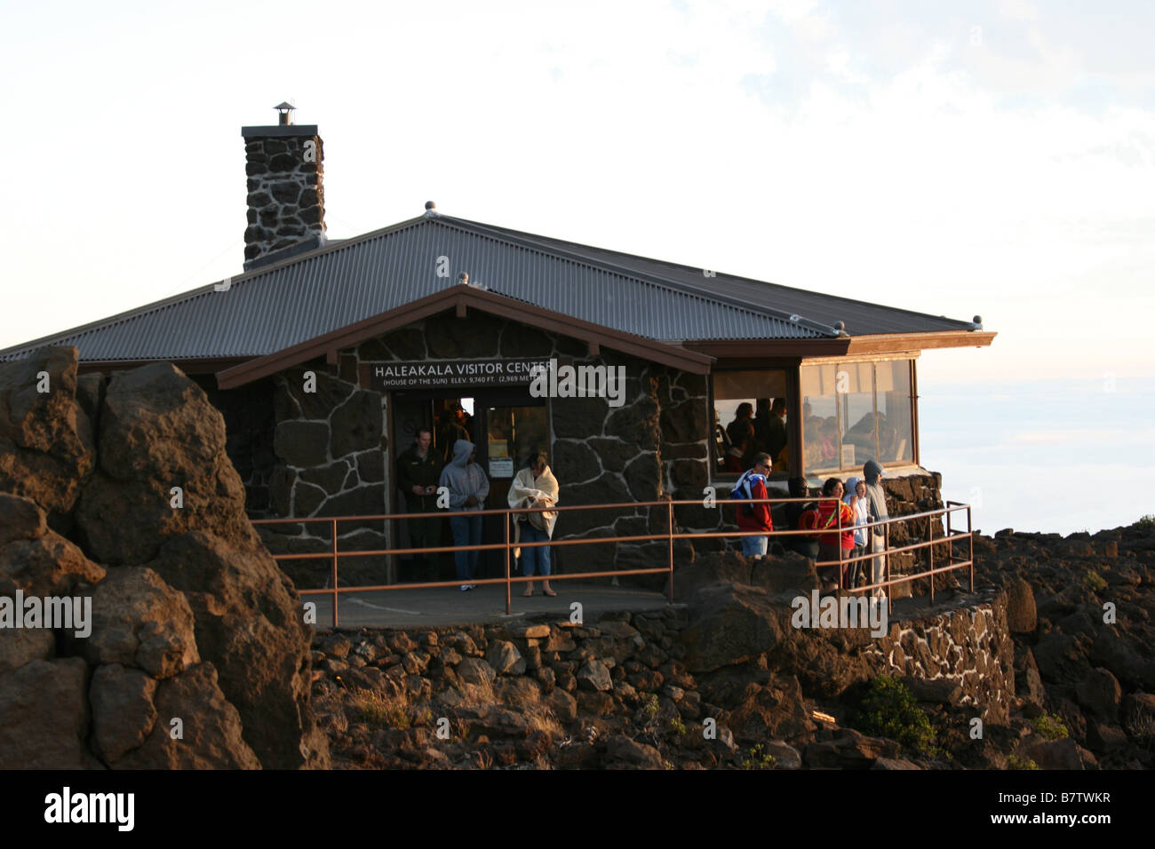 Volcano house hawaii hi-res stock photography and images - Alamy