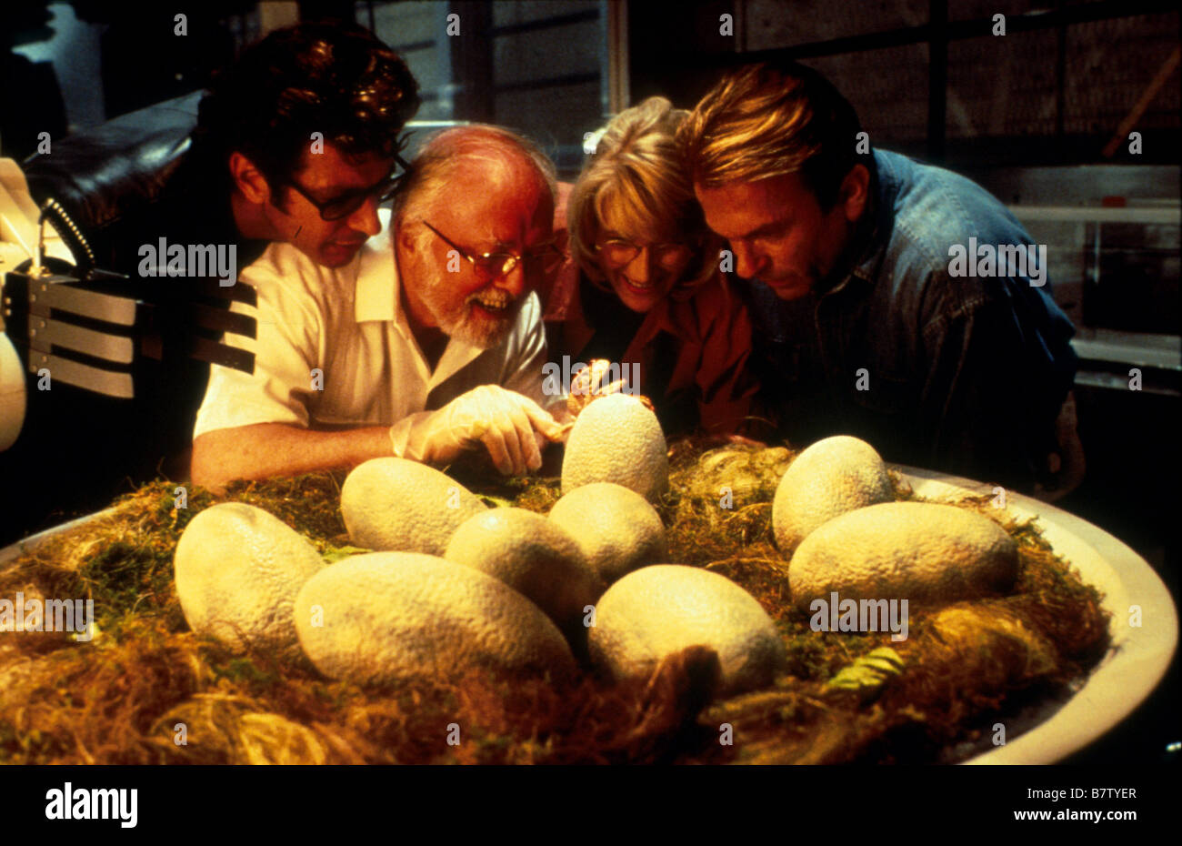 Jurassic Park Year: 1993 USA Sam Neill , Laura Dern , Jeff Goldblum , Richard Attenborough  Director: Steven Spielberg Stock Photo