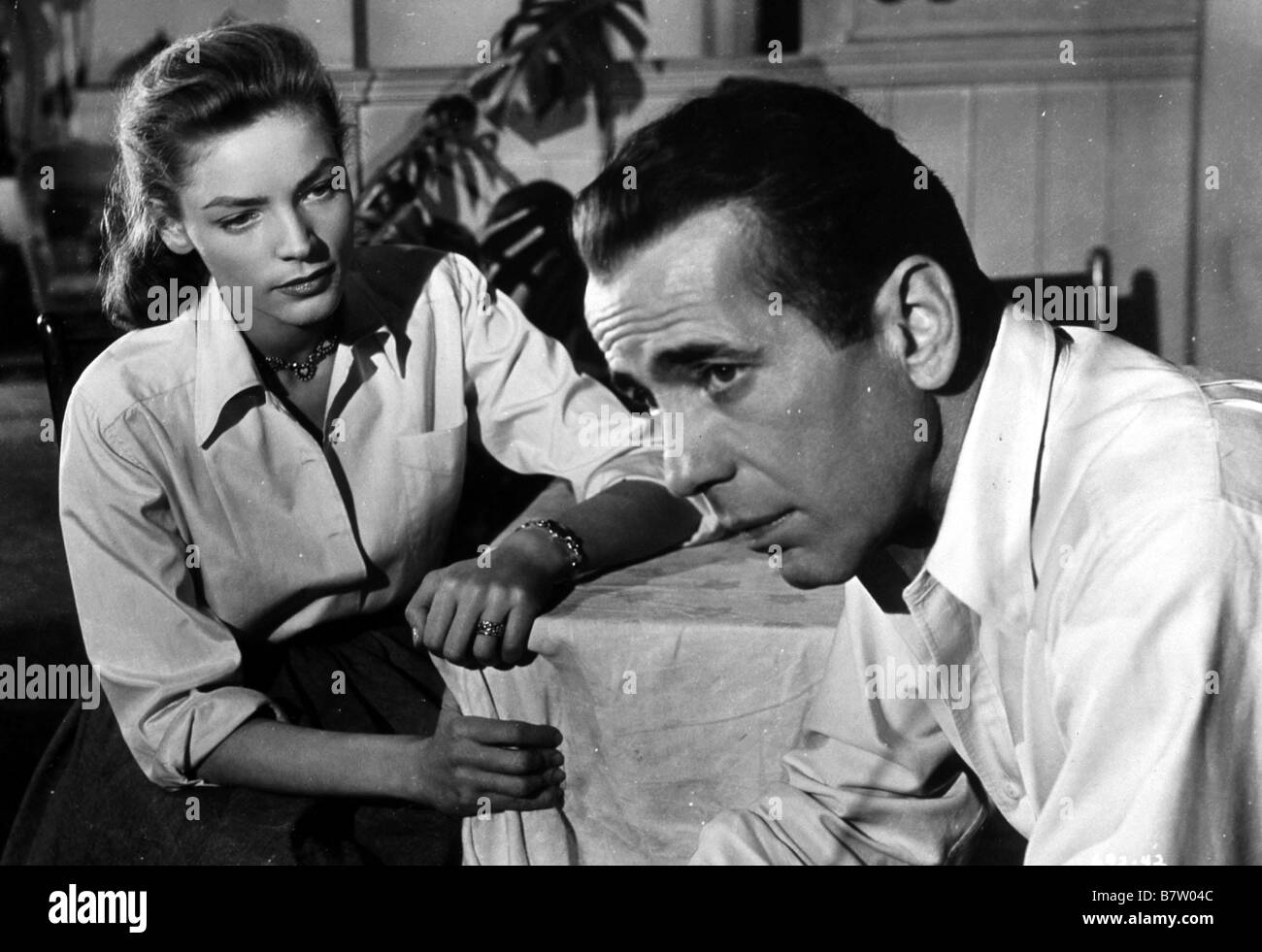 Key Largo Year: 1948 USA Director: John Huston Humphrey Bogart, Lauren ...